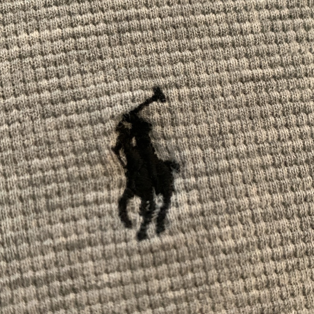POLO RALPH LAUREN GRAY LONG SLEEVED WAFFLE THERMAL TOP - Picture 3 of 5